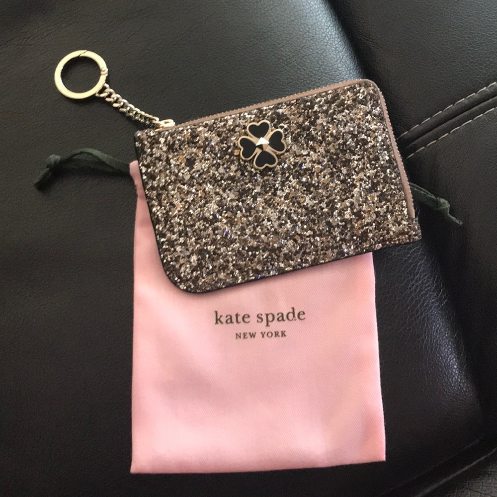 Kate Spade Small l-zip wallet holder